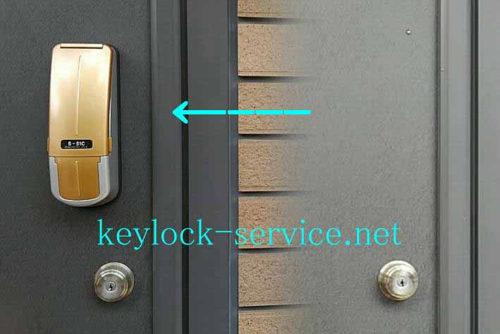 今ついているカギプラスアルファでシリンダータイプの補助錠やデジタルロックを取り付けると、ご自宅の防犯レベルは大幅にアップします。滋賀県守山市の鍵屋  キー・ロック・サービス